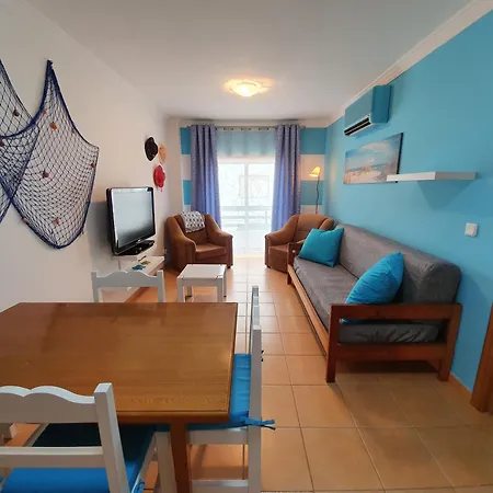 Casa T2 *